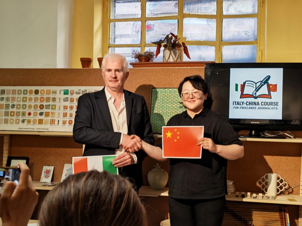 0772efd25018fc079deb78a75aa9bc1d