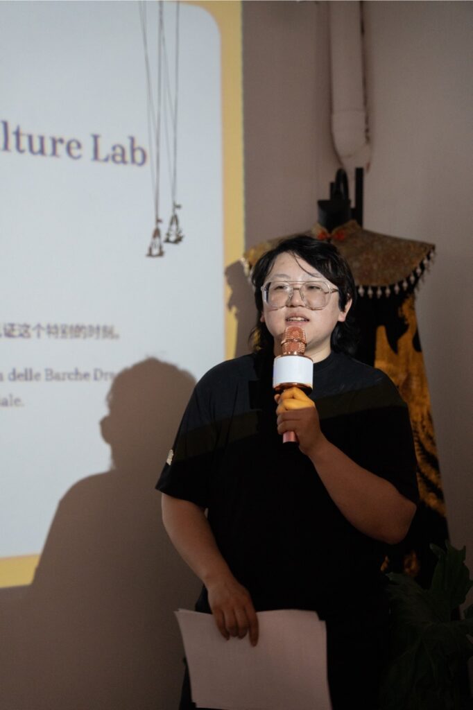 d0236d0fdr8ec57aa8688871a7d78864 large 4